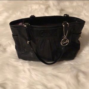 Coach F13759 East West bag, like new!!!